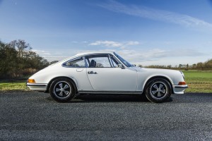 1043412_1972 Porsche 911 2.4S