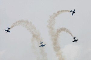 1143108_Blades Aerobatics