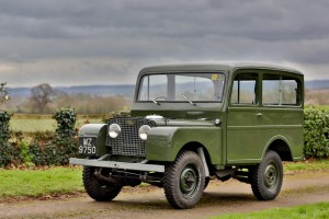 1156110_95390silvauc_1950-Land-Rover-Series-I Station-Wagon-Coachwork-by-Tickford-HR