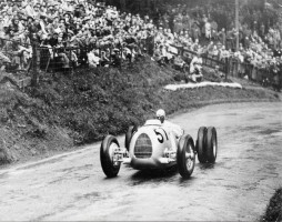 1161155_Hans Stuck at Shelsley Walsh