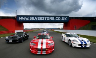 1189578_Record numbers of Vipers will be on-track at the 2016 Silverstone Classic 1