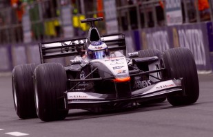 1200855_Mika Hakkinen winning the 2001 British GP - credit LAT Photography (1)