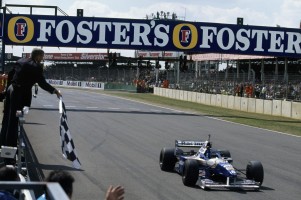 1200871_Jacques Villeneuve winning the 1996 British GP - credit LAT Photography