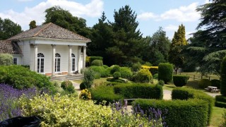 1220085_Fontwell Gardens