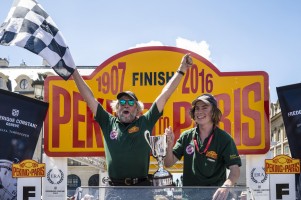 1221961_Bruce and Harry Washingto Finish line