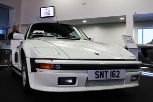1273649_101233silvauct_1986-porsche-911-930-turbo-flachbau-uk-rhd