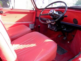 1276727_1969-morris-mini-super-deluxe-interior-hr
