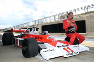 1277316_freddie-hunt-and-his-fathers-title-winning-f1-car-will-be-on-regent-street-2