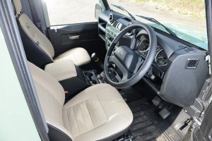 2015 Land Rover 90 Celebration Heritage Edition interior 1-600